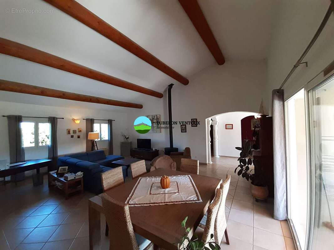 Maison à MALEMORT-DU-COMTAT