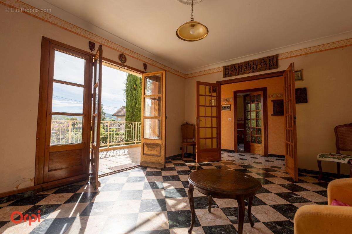 Maison à L'ARBRESLE