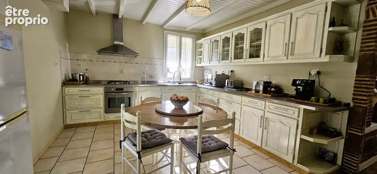 Maison 4 pièces 140 m² à vendre à Saint-Laurent-Des-Vignes (24100) - photo 5