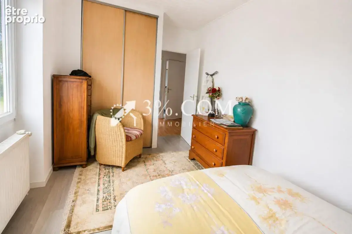 Belz centre local commercial avec logement - photo 10