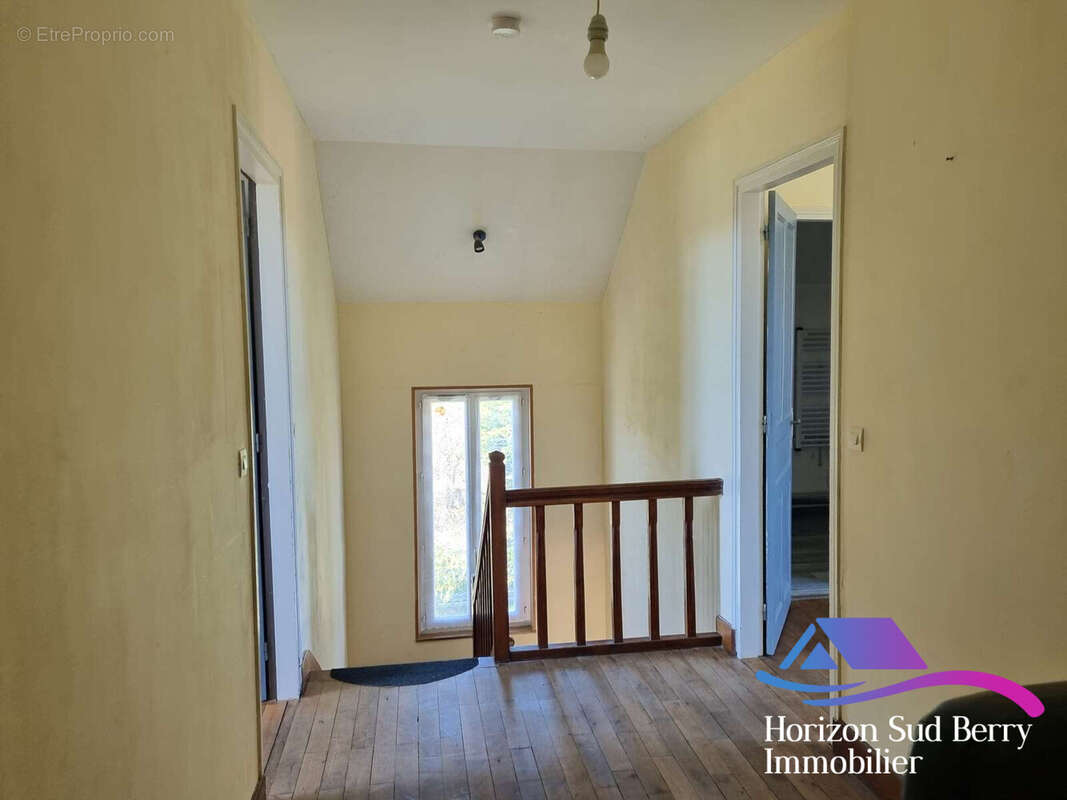 palier - Maison à NOUZIERS