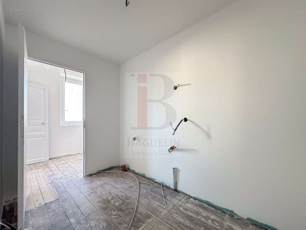 Maison de ville T3 rénovée avec Cave - photo 9