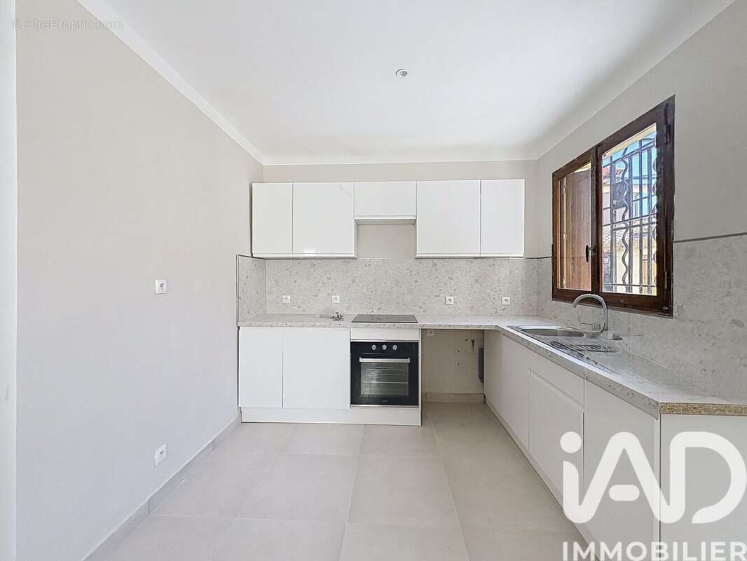 Photo 4 - Appartement à MARSEILLE-3E