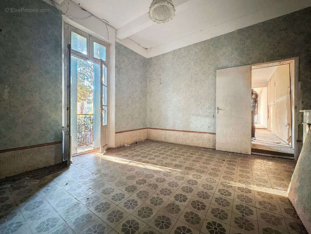 Maison - Cazouls-Lès-Béziers - 5 pièces - 116.5 m² - photo 6