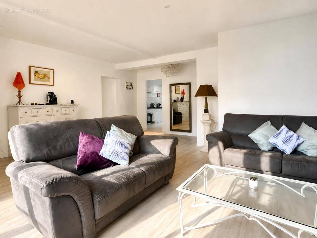 Appartement à PIN-BALMA