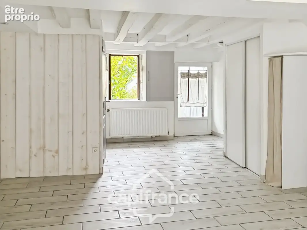  Une maison familiale pleine de caractère dans un village très recherché -6 P- 163 m² environ - jardin - - photo 13
