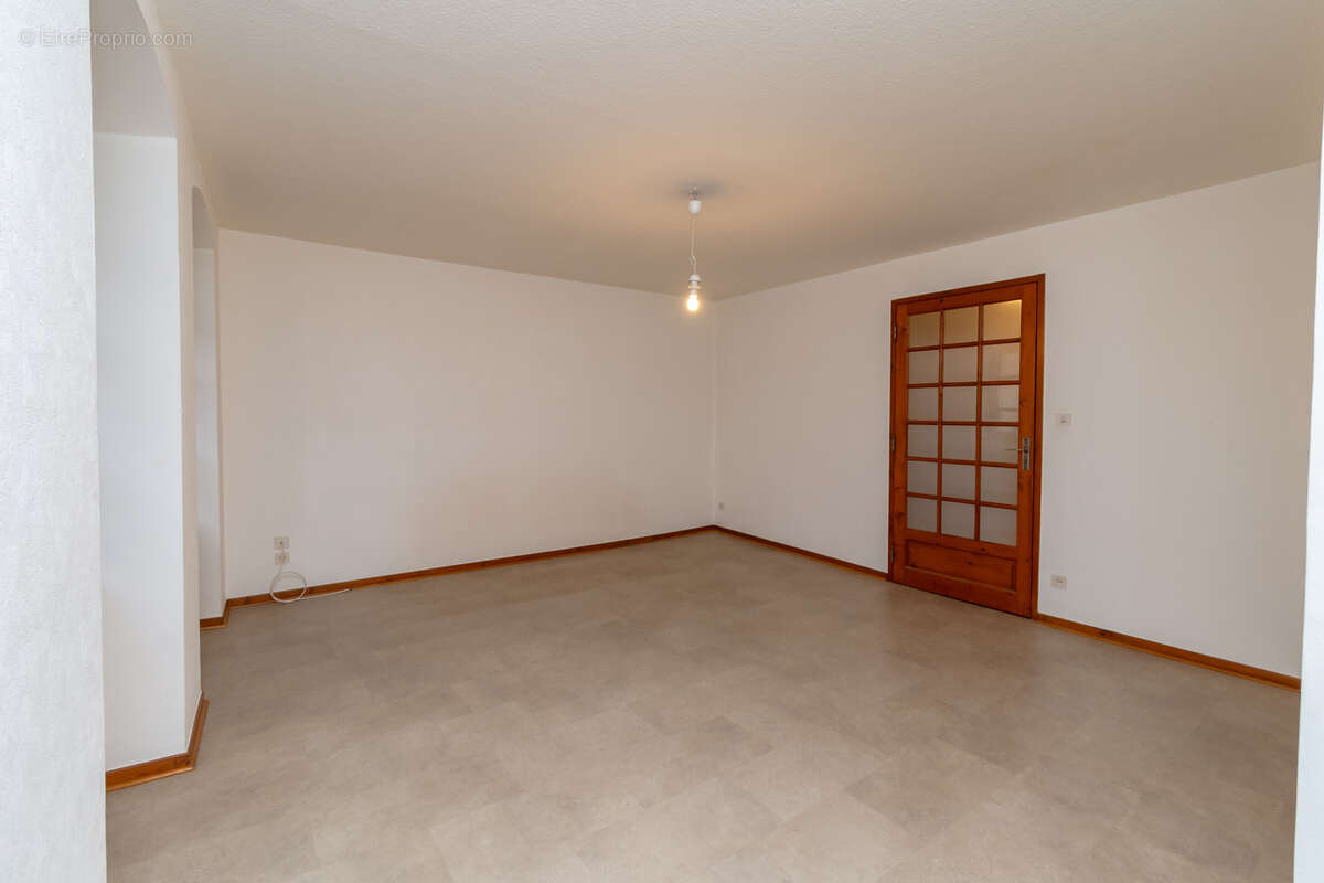 Appartement à PONTARLIER