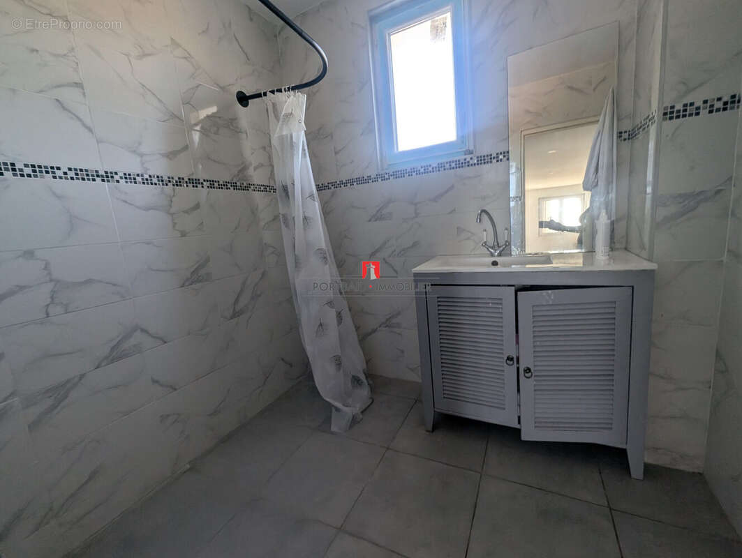 Maison 217 m² à Etauliers  - photo 7