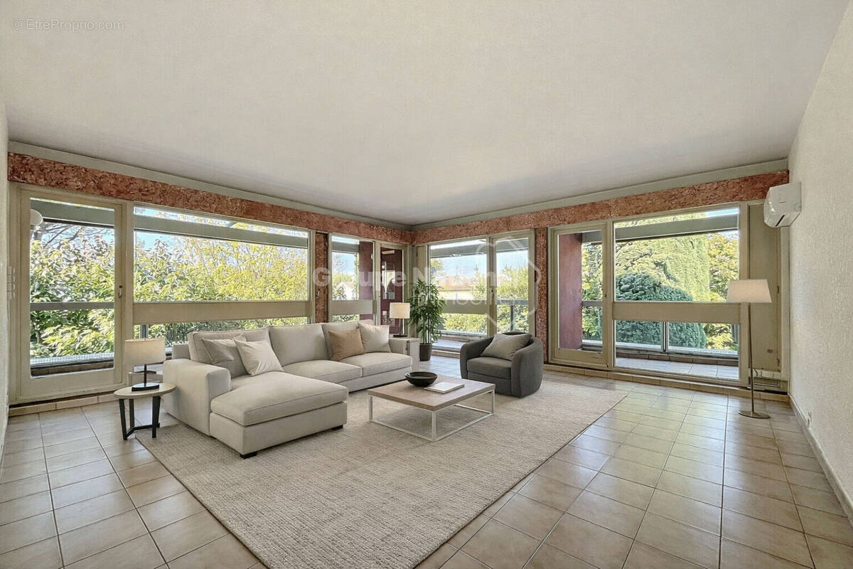 Appartement à ORANGE