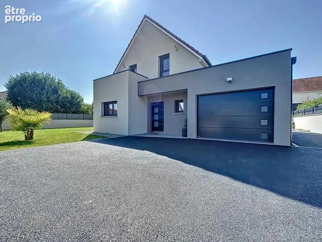 Maison à LURE