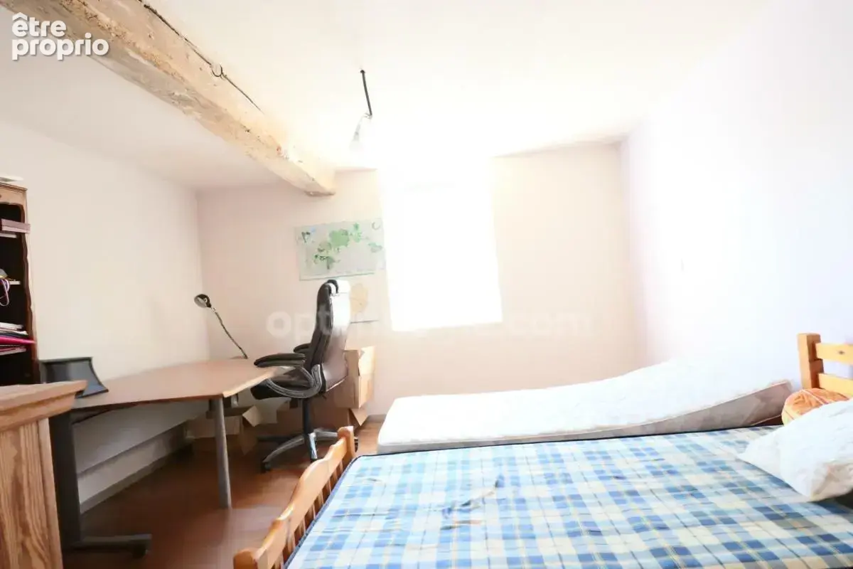 Maison de Village 87 m²- 4 Pièces - 2 Chambres - Gite à rénover - Grange - Dépendances sur parcelle de 1238 m² - SAINT LEGER MAG - photo 12