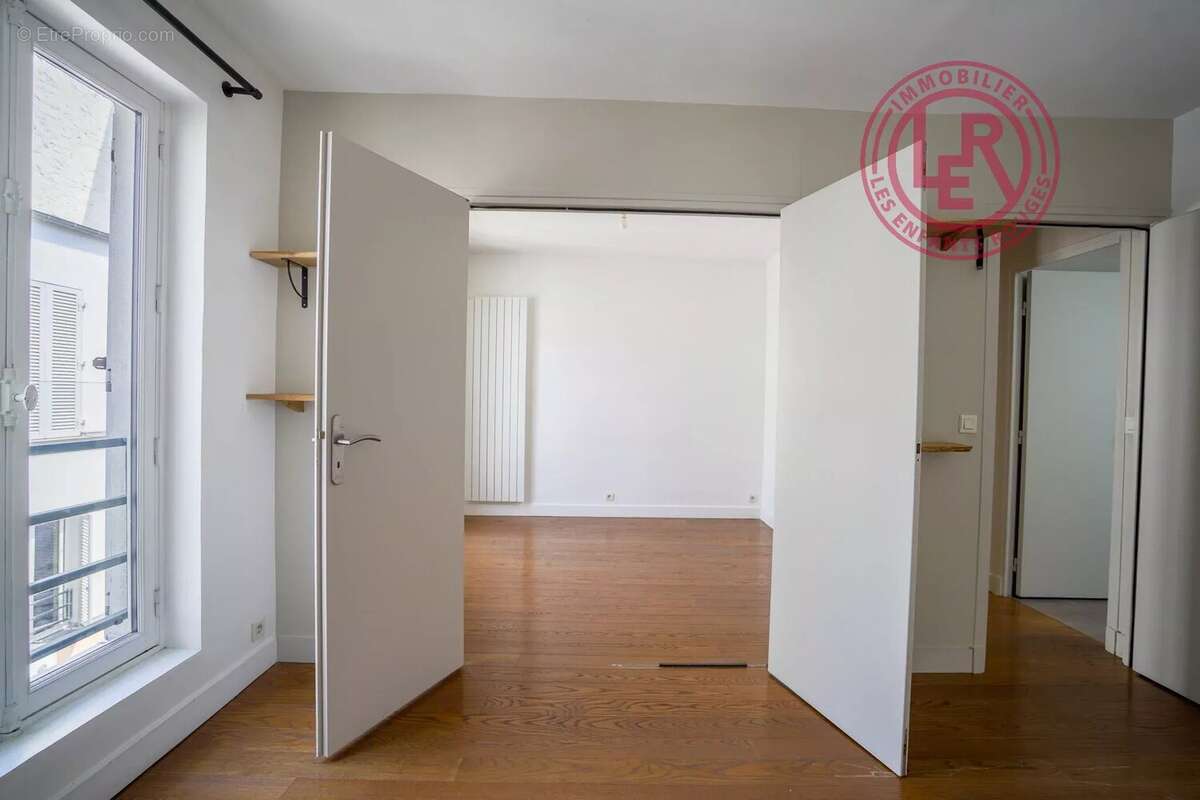 Appartement à PARIS-11E
