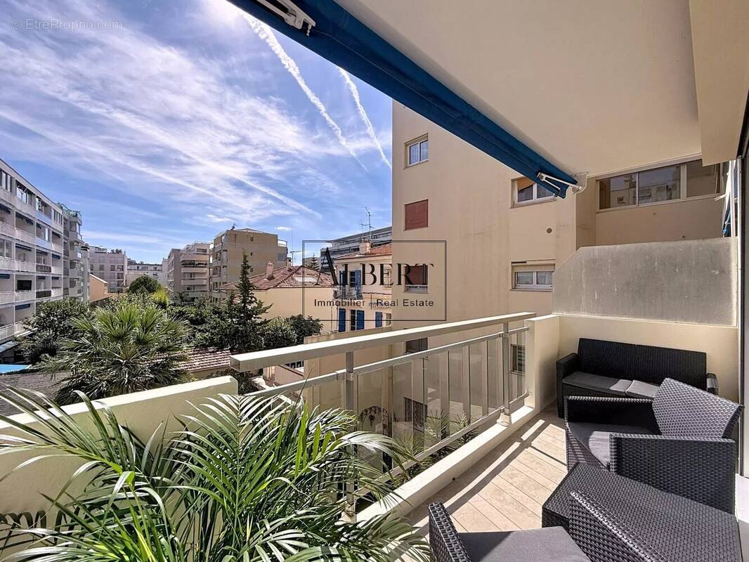 Appartement à CANNES