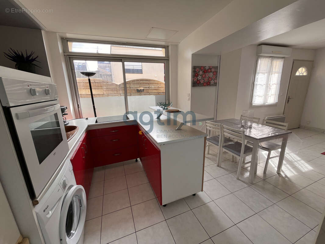 T2 de 38 m2 avec terrasse   Place Napoléon - photo 4