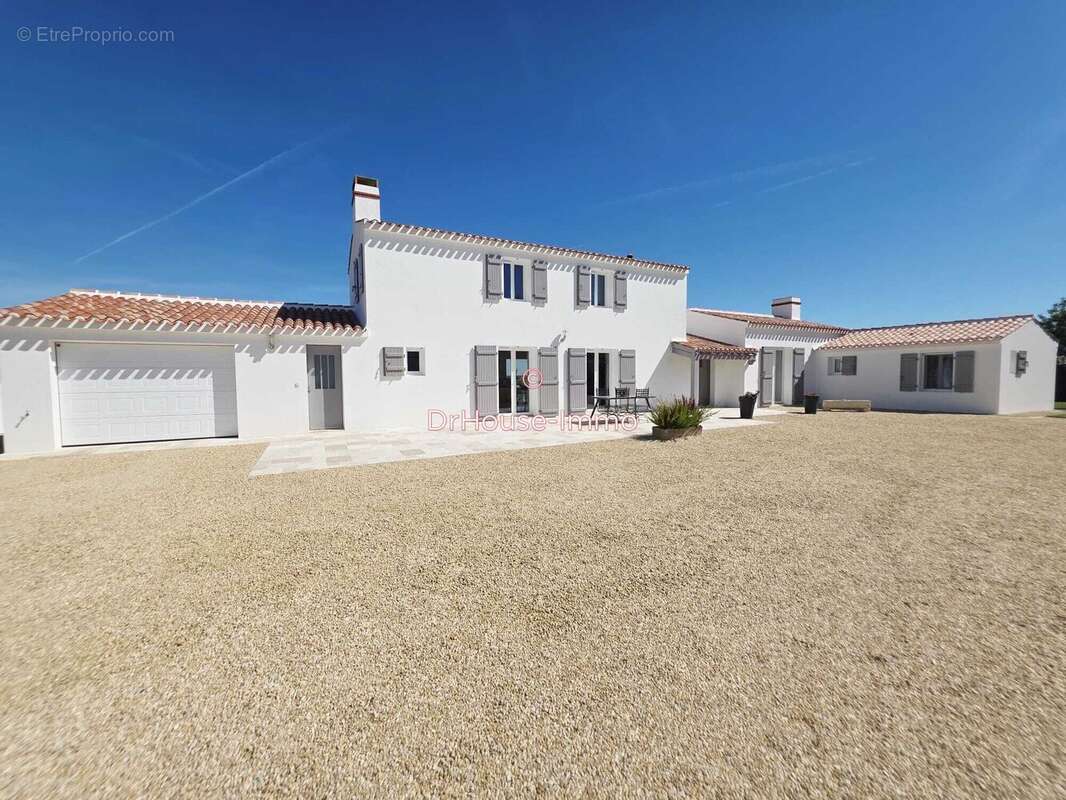 Maison à PUYRAVAULT