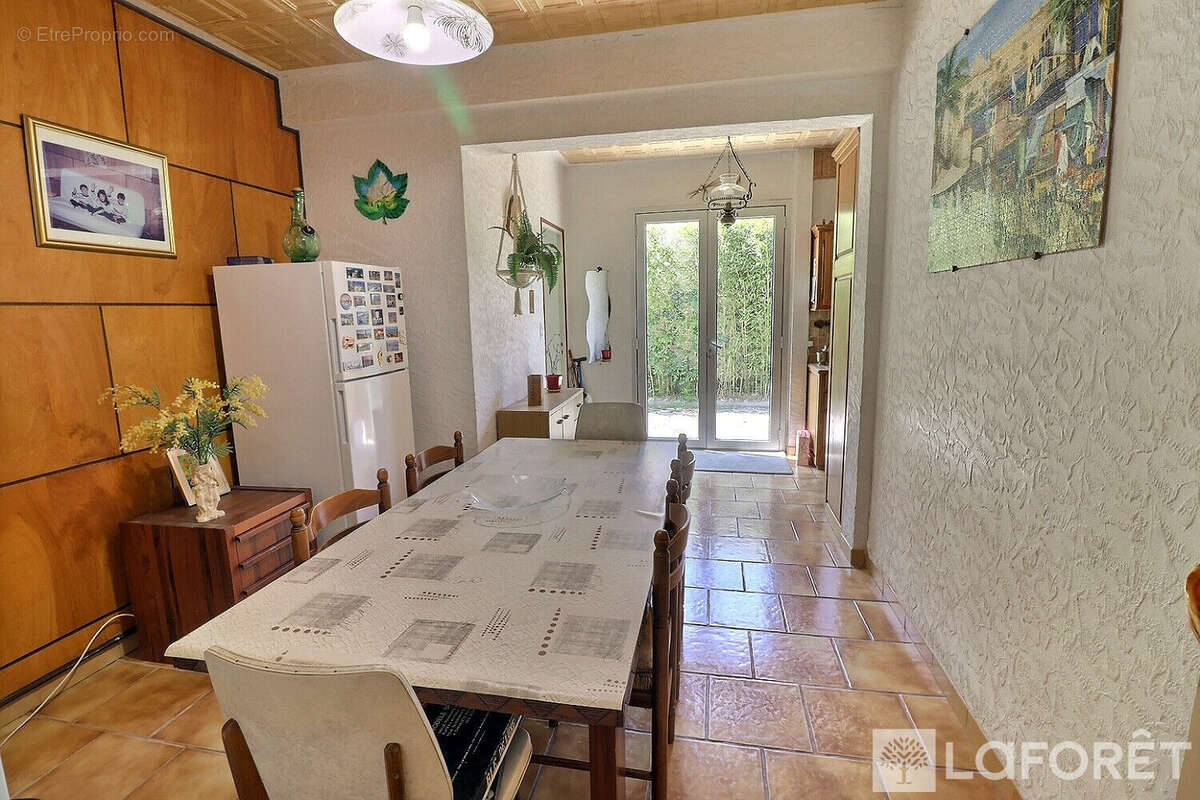 Maison à HYERES