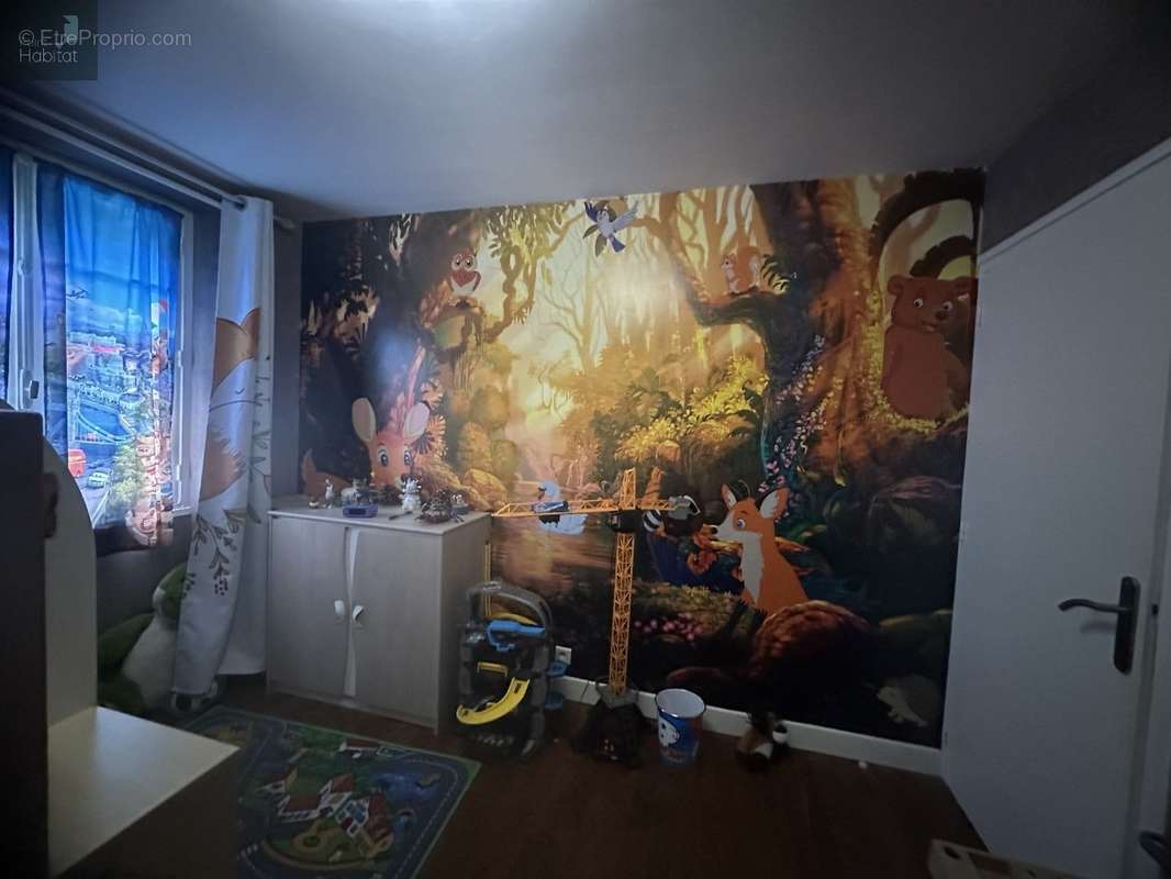 Maison à SAINT-SANTIN-DE-MAURS