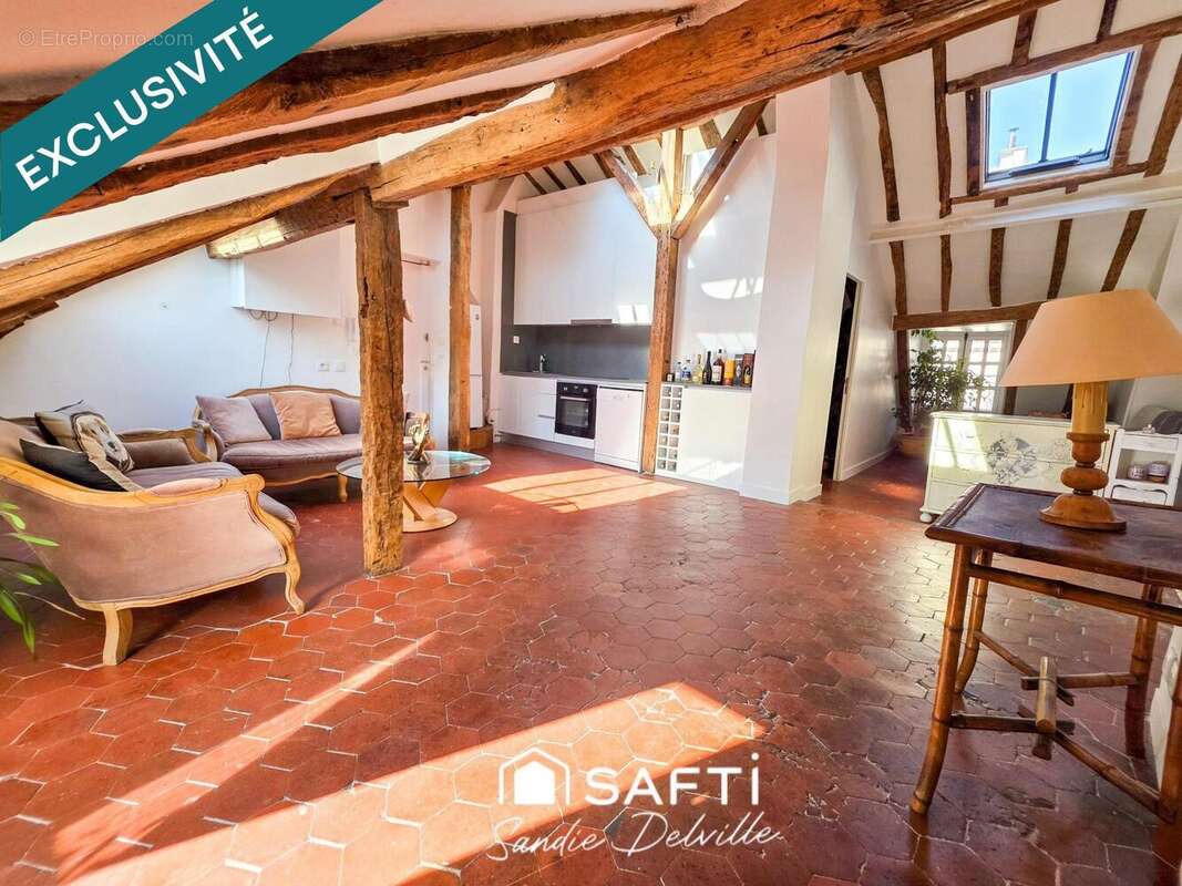 Photo 2 - Appartement à PARIS-4E