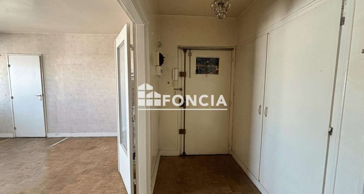 Appartement à PARIS-12E