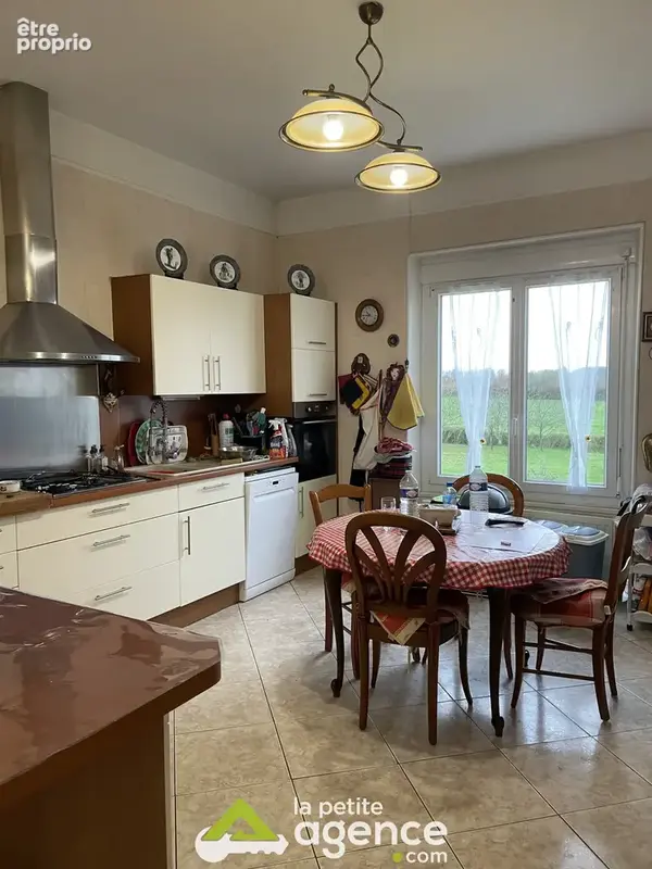 Maison 5 pièces 133 m² à vendre à Charly (18350) - photo 6