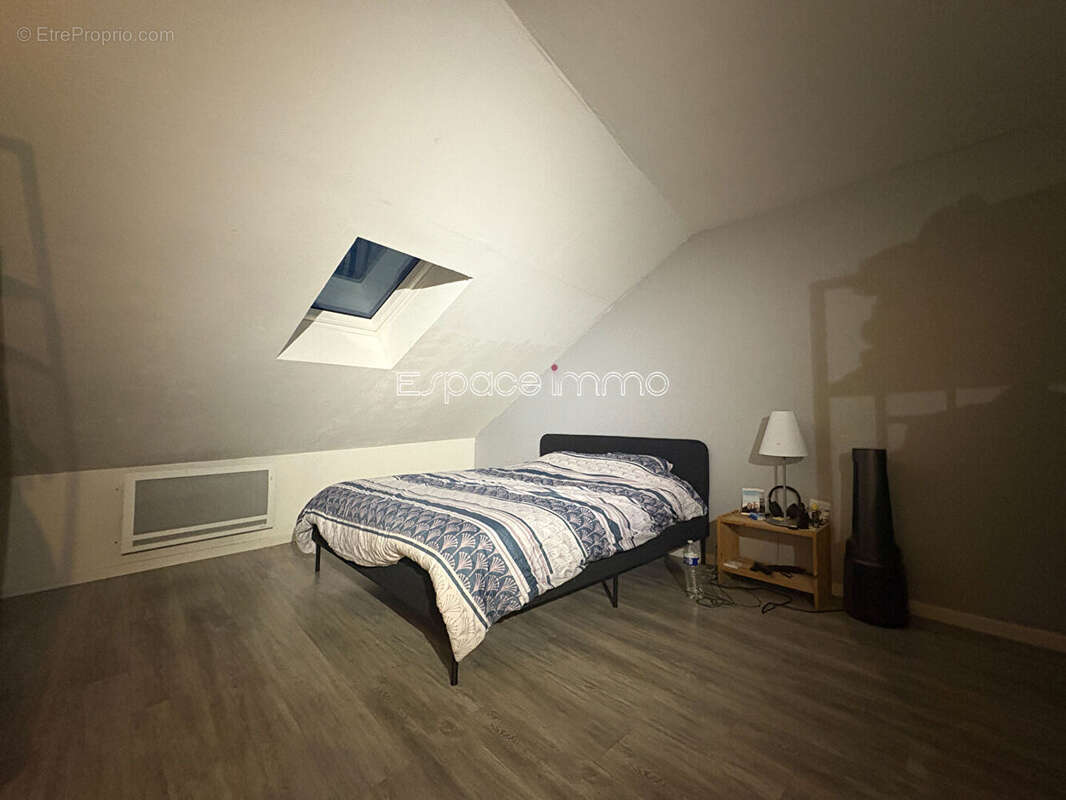 Appartement à MALAUNAY