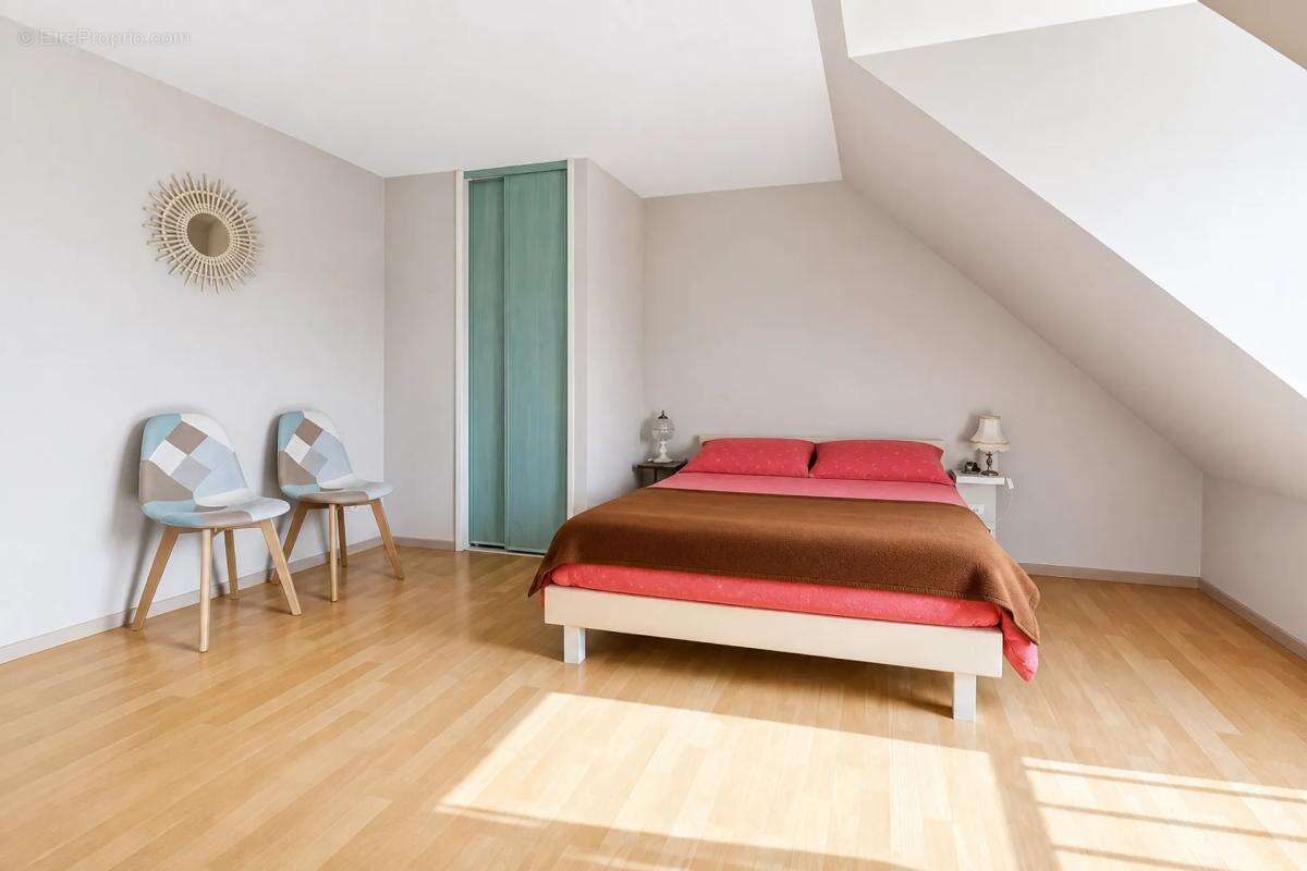 Maison à MORTAIN