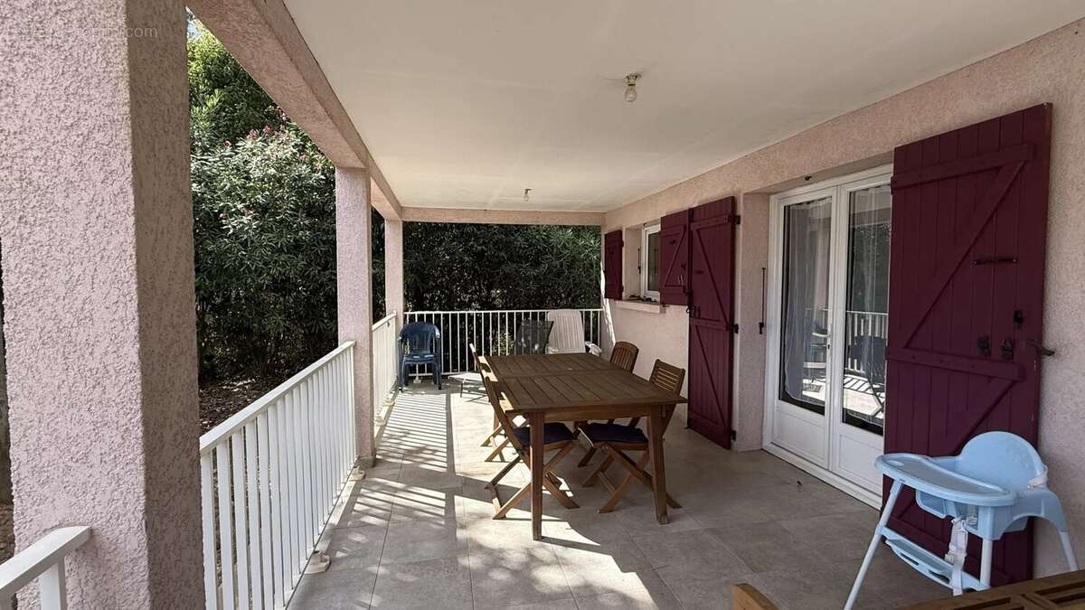 Maison à SANTA-LUCIA-DI-MORIANI