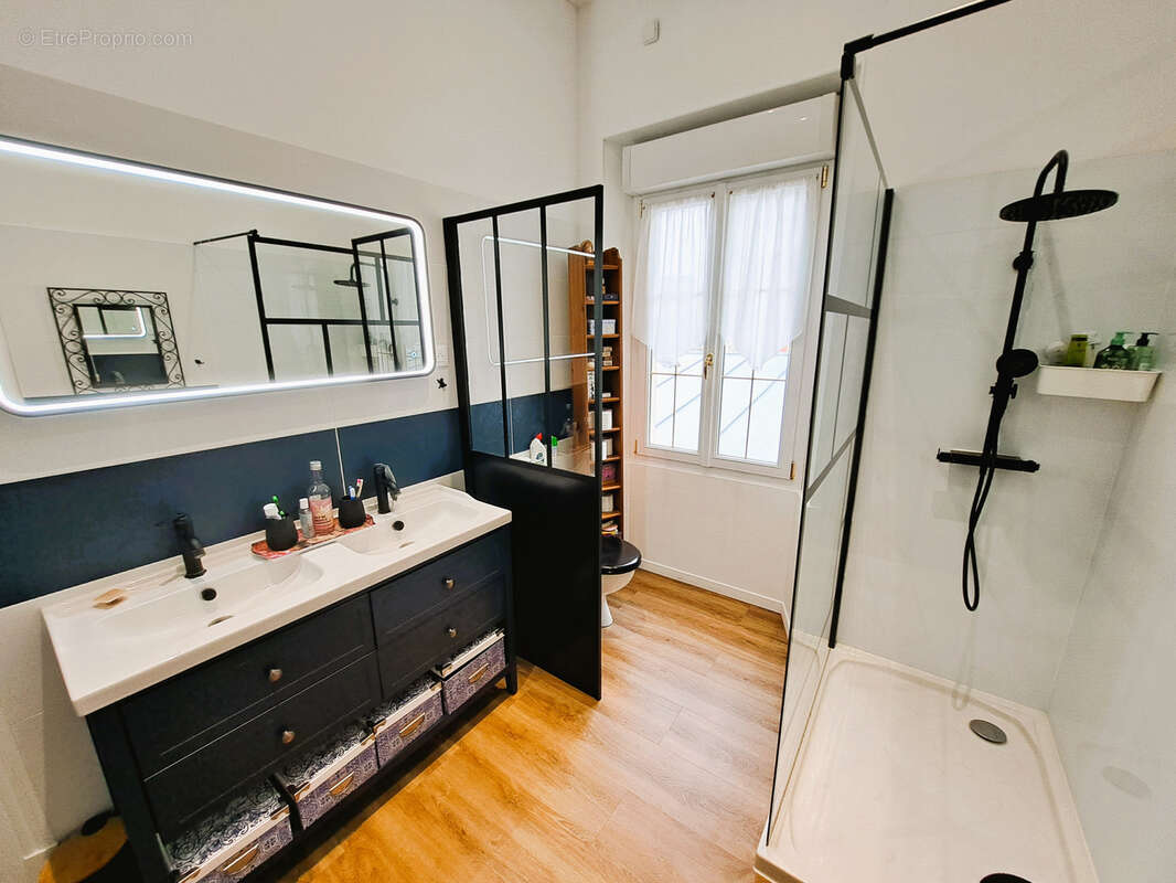 Maison à MONTEREAU-FAULT-YONNE