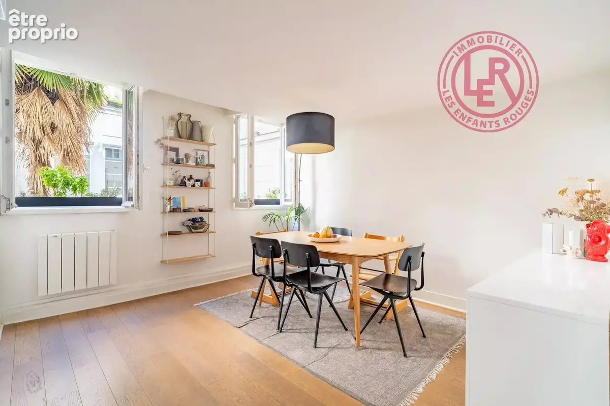 Paris 10ème - rue René Boulanger - Appartement de 4 pièces - photo 2