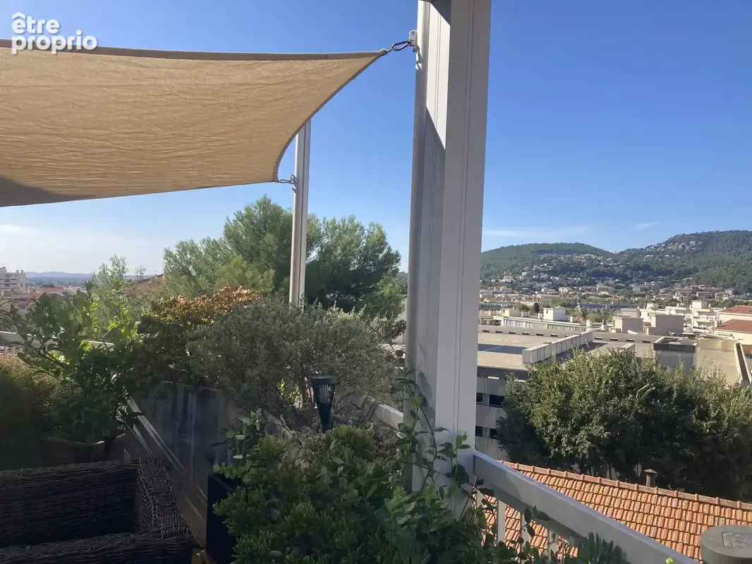 Photo Appartement à Hyeres au prix de 945 000€