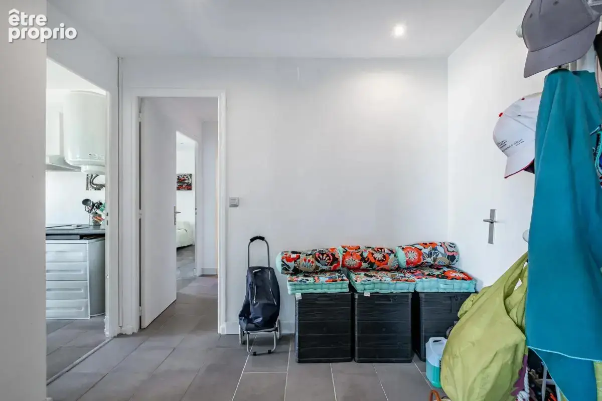 Appartement 3 pièces de 57 m² à Fréjus-plage - photo 7