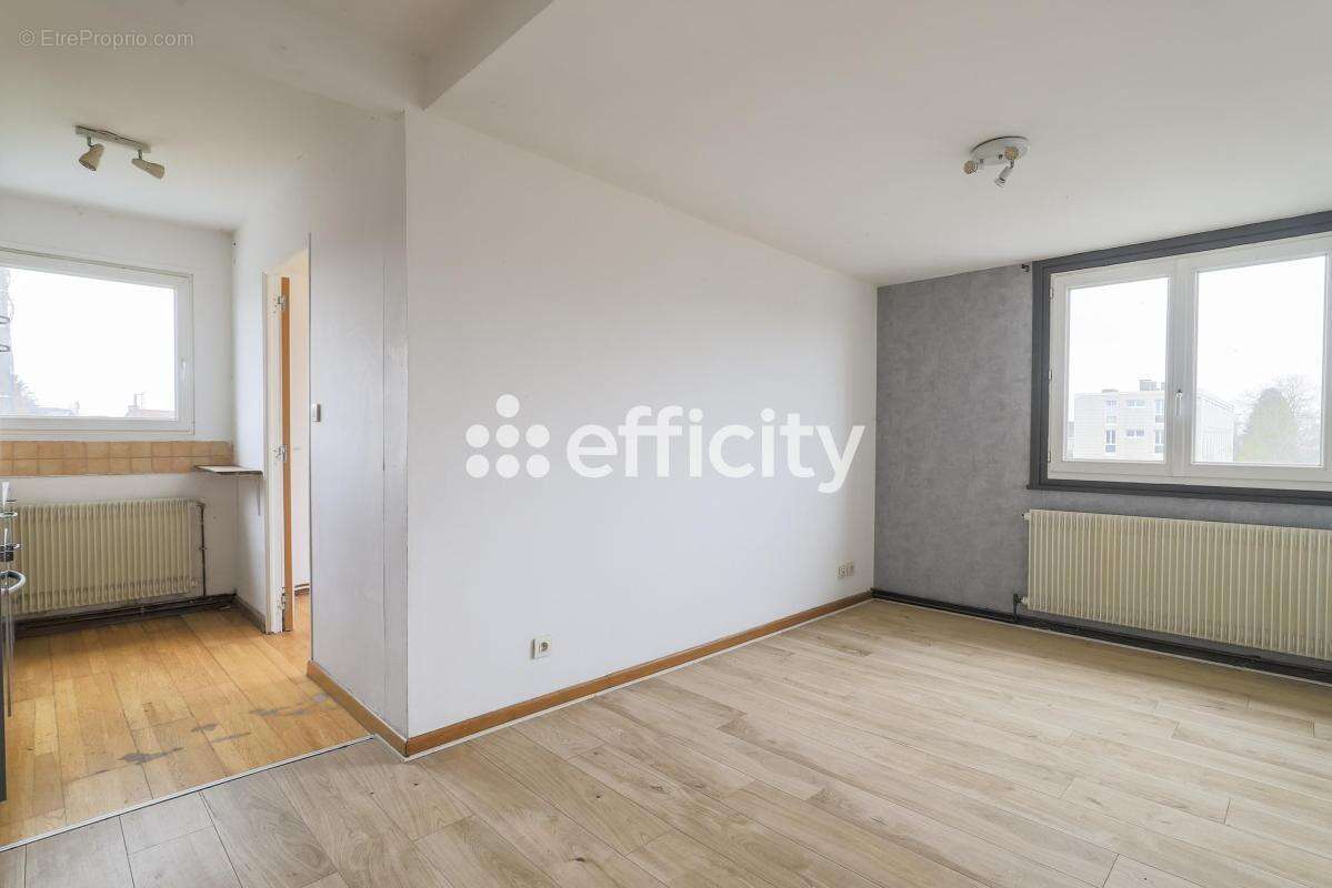 Appartement à HENIN-BEAUMONT