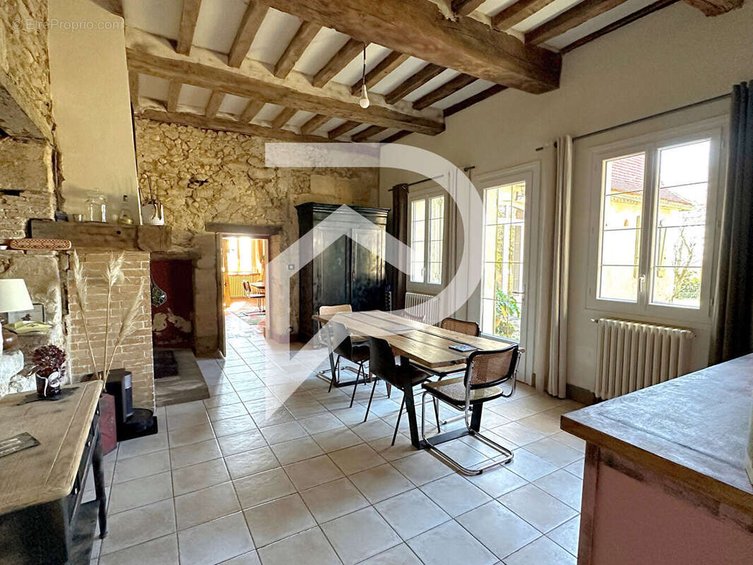 Maison à LES LECHES