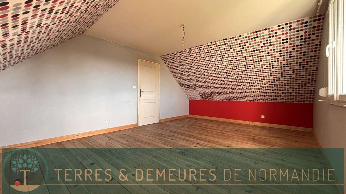 Maison à ETALONDES