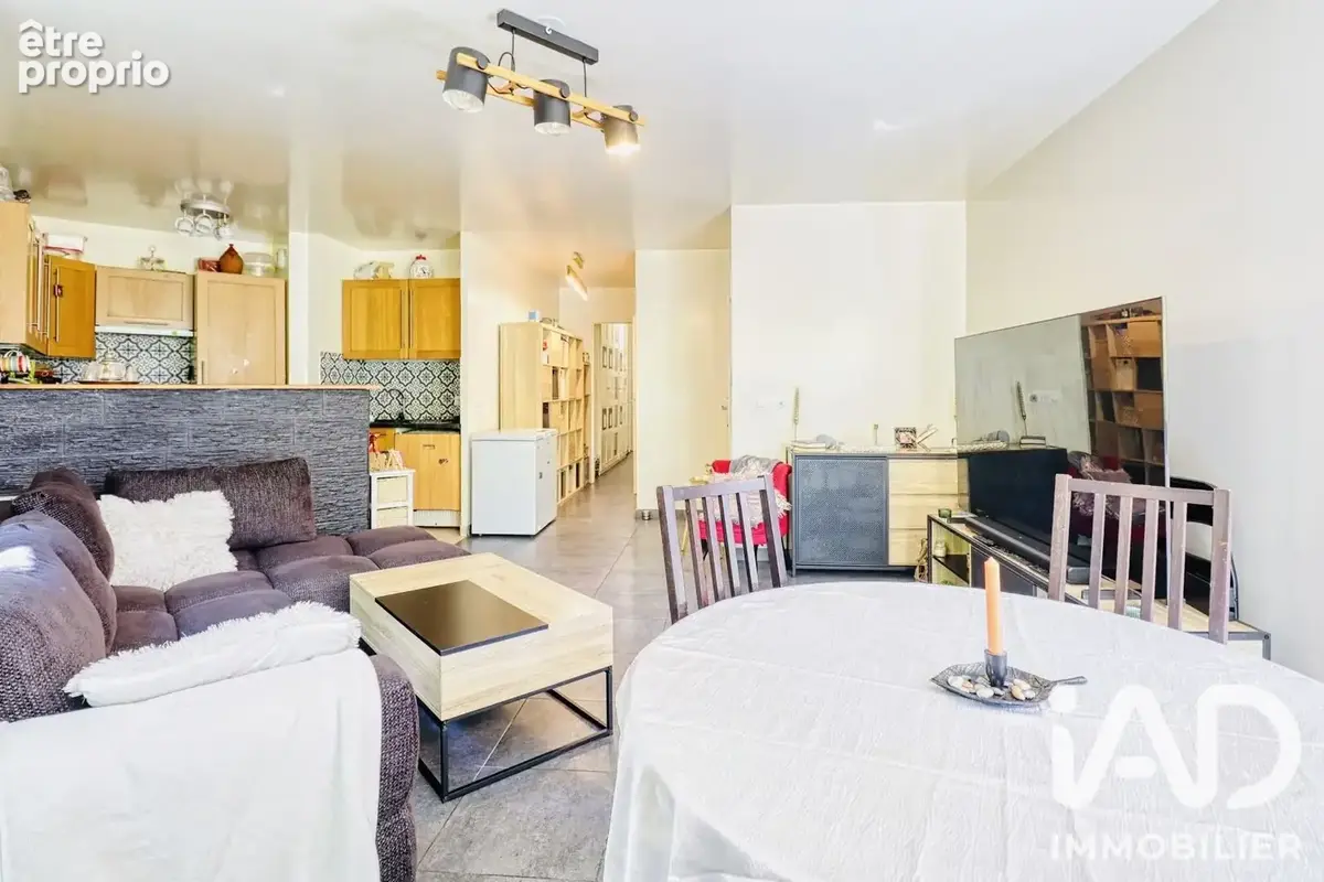 Photo 1 - Appartement à EPINAY-SUR-SEINE