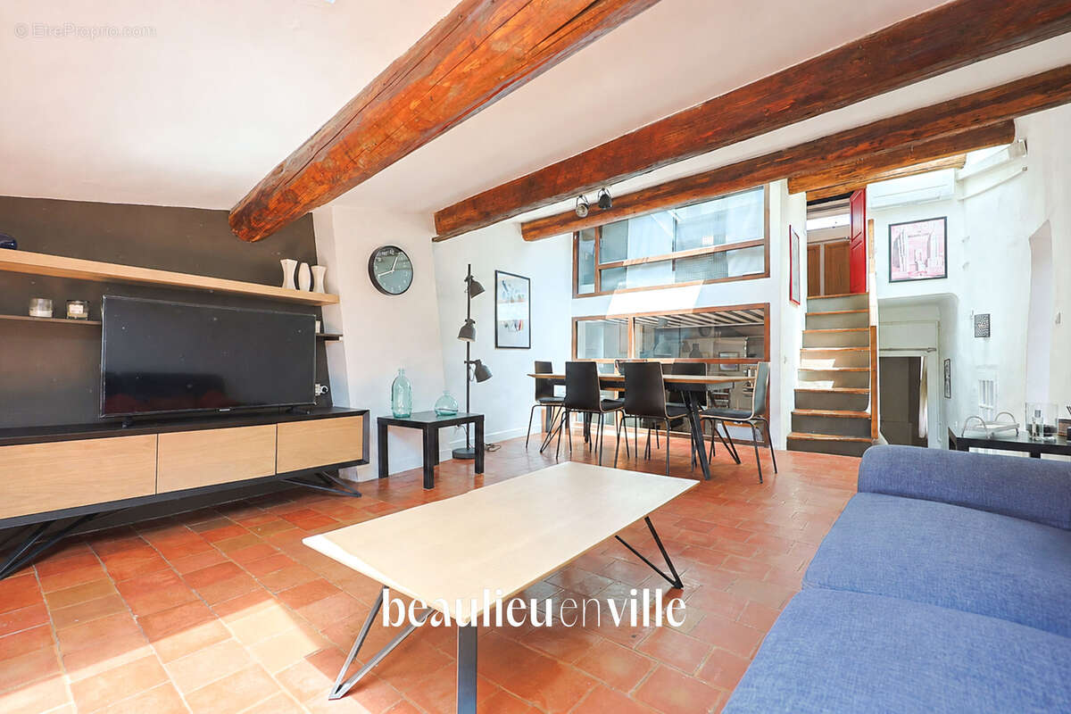 Appartement à AIX-EN-PROVENCE