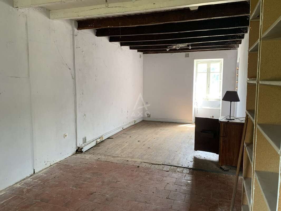 Ensemble immobilier proche de la Rochefoucauld - photo 6