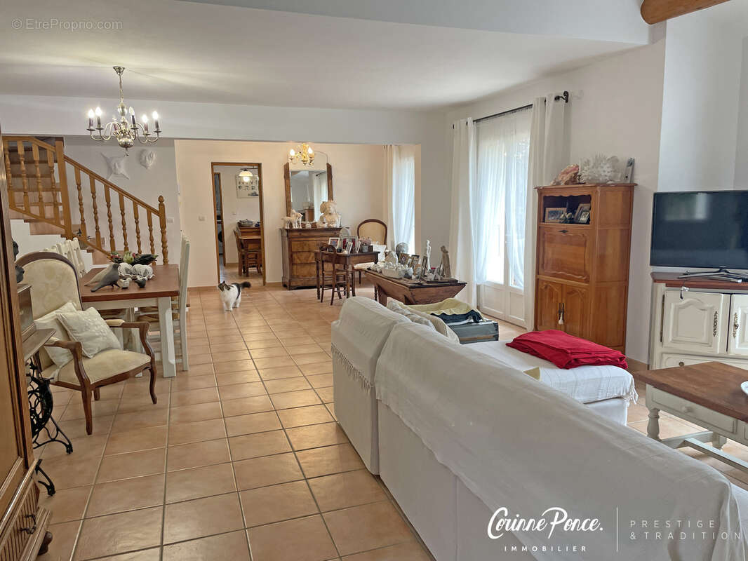 Sernhac villa familiale quartier residentiel piscine corinne ponce immobilier - photo 4