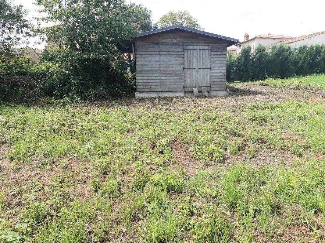 Terrain 1355 m² à Bongheat  - photo 6