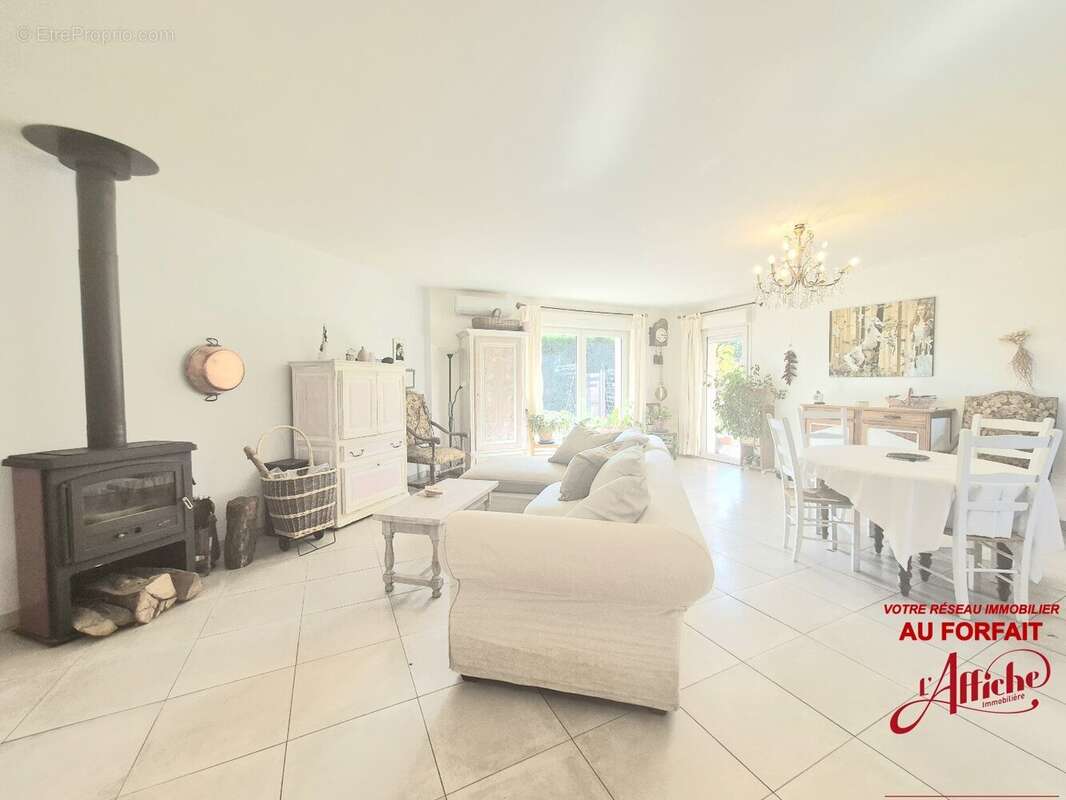 Maison à BRUGUIERES