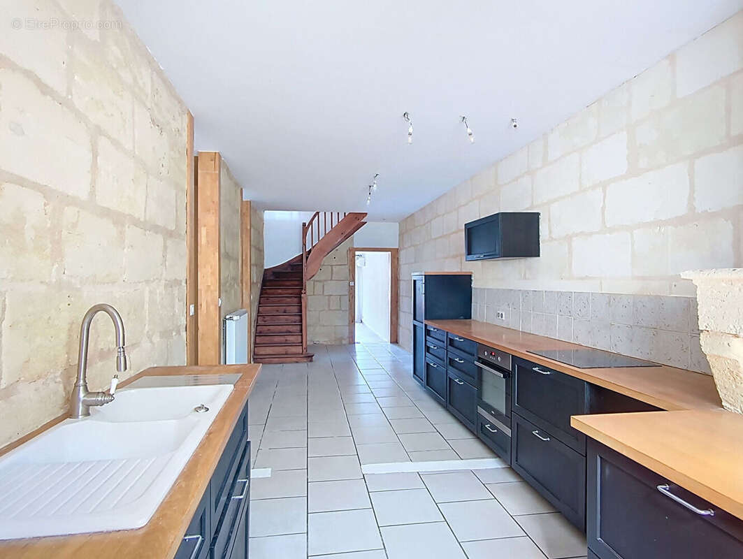 Maison Créon 6 pièce(s) 175 m2 - photo 4