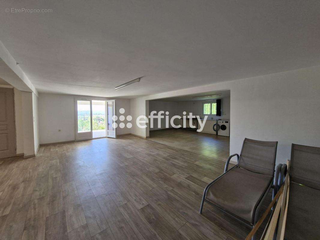 Maison à BON-ENCONTRE