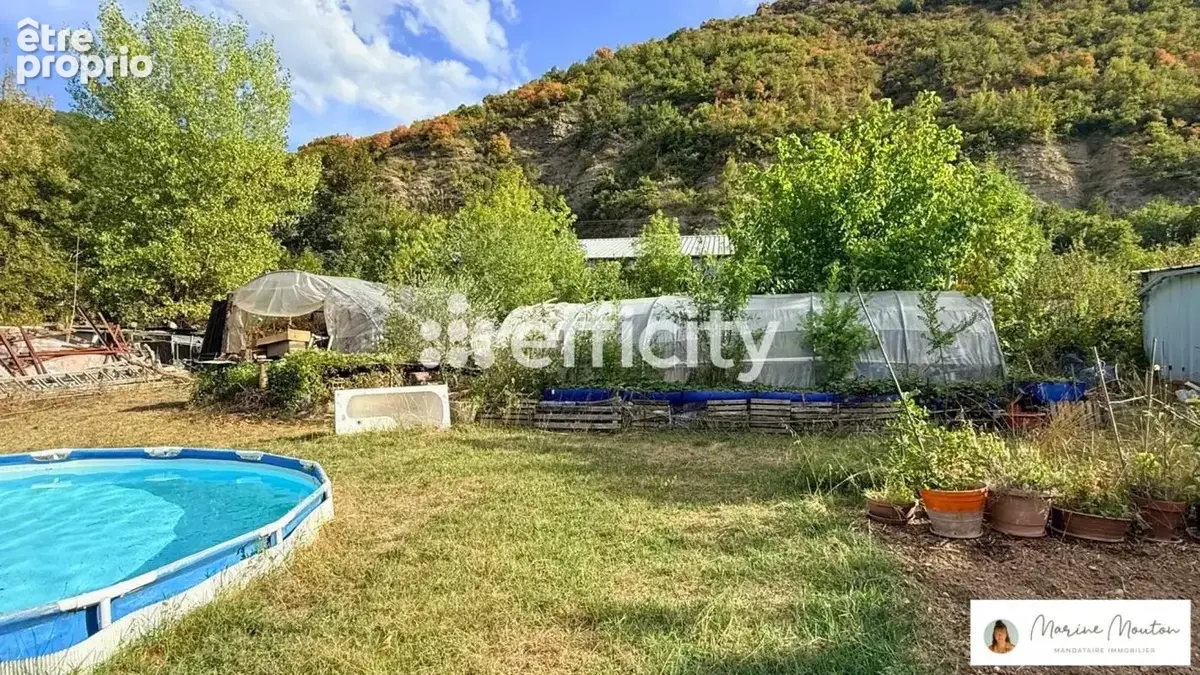 Maison 8 pièces 147 m² à vendre à Saint-Julien-En-Saint-Alban (07000) - photo 17
