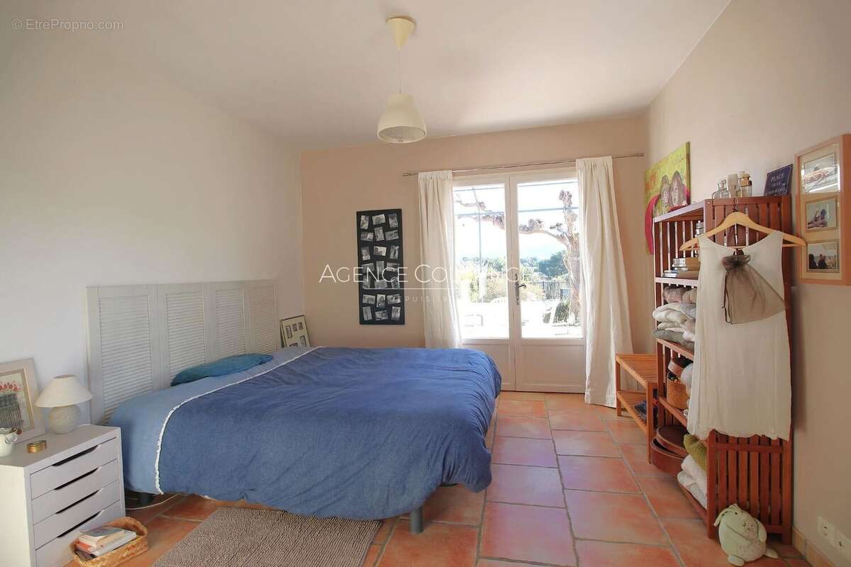 Maison à LA CADIERE-D'AZUR