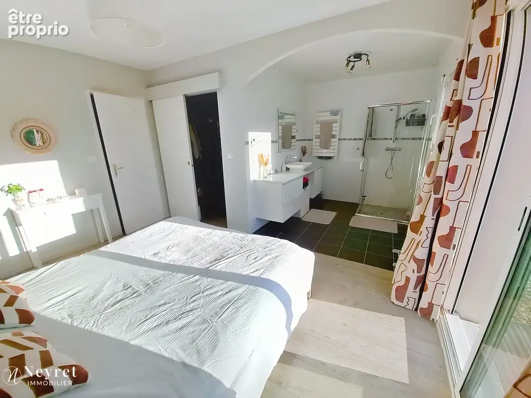 Rare !!! Maison de plain pied de 130 m2 sur 1500 m2 de terrain,  5 chambres - photo 9