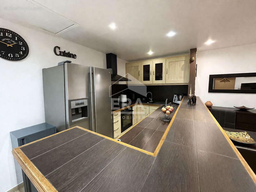 Appartement à MARSEILLE-16E