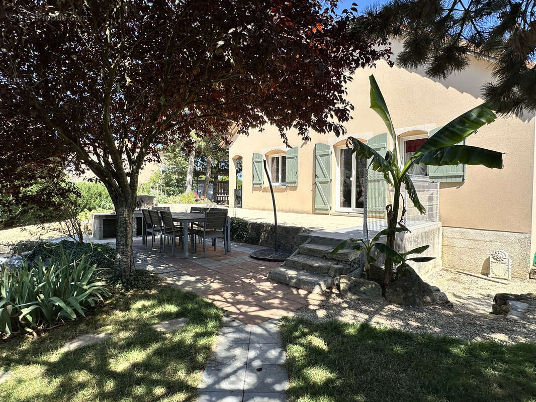 Maison à JAILLON