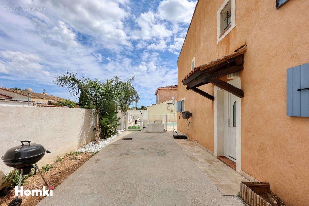 Maison à LA LONDE-LES-MAURES