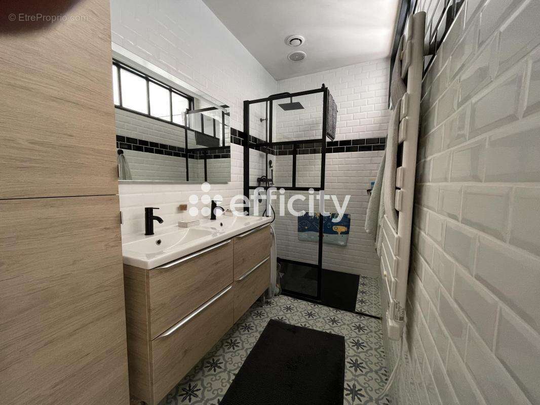 Maison à LA ROCHELLE