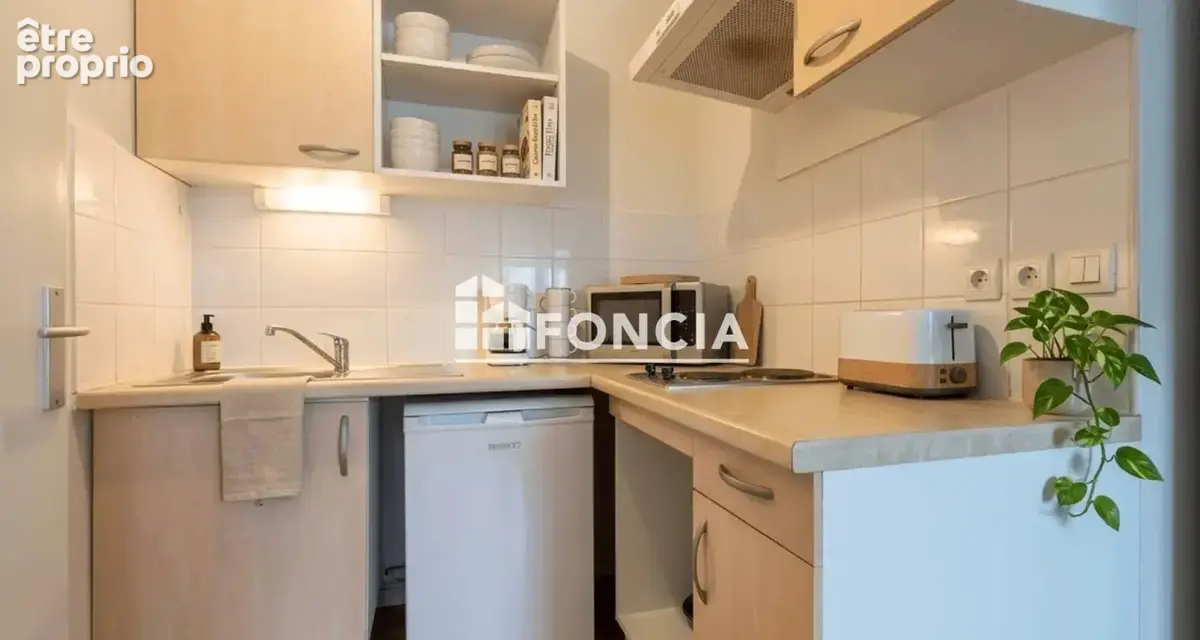 Appartement T2 avec terrasse et parking, vendu loué - photo 3